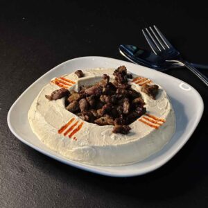 Hummus with meat