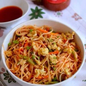 Egg Noodles with Schezwan